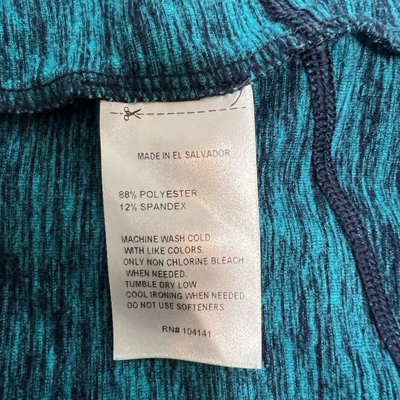 Reebok Play Warm infinity long sleeve shirt mock neck teal black sz L Hi-Lo - Picture 12 of 13